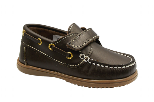 SAPATO VELA EM PELE DE VELCRO TITIPI